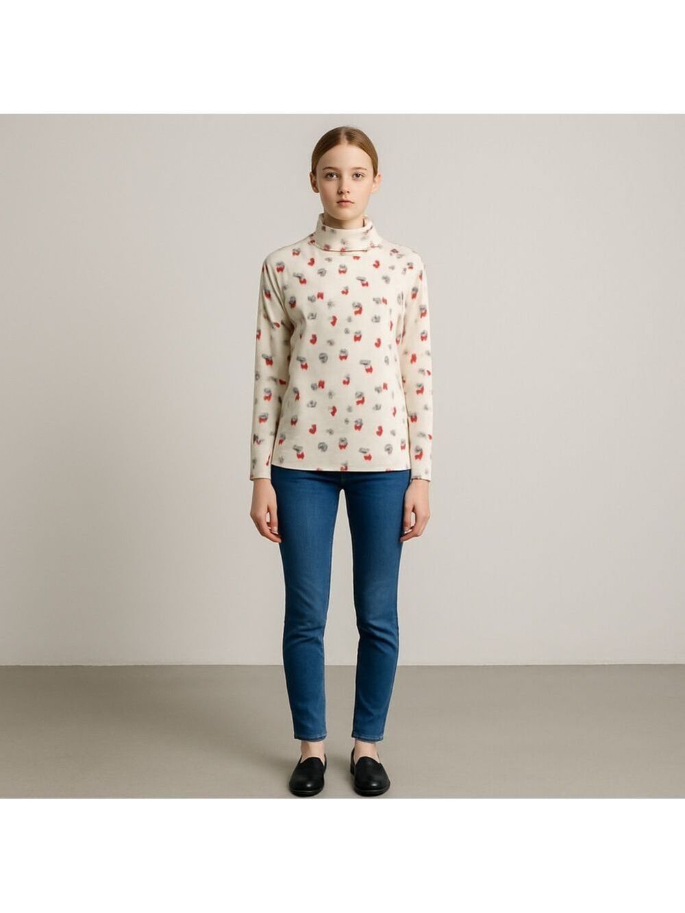White Stag Mock Neck Long Sleeve Top Large Christmas Theme